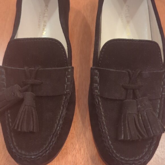 Cole Haan Womens Grand 0s Black Suede Tassel Loafers Slip On Size 5B - Picture 1 of 5